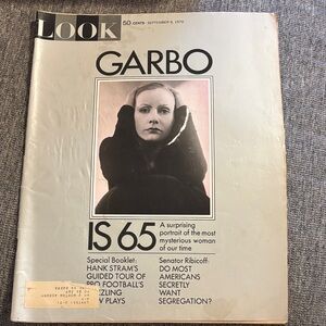 September 8, 1970 LOOK MAGAZINE GARBO PORTRAIT OF A MYSTERIOUS WOMAN HANK STRAMS